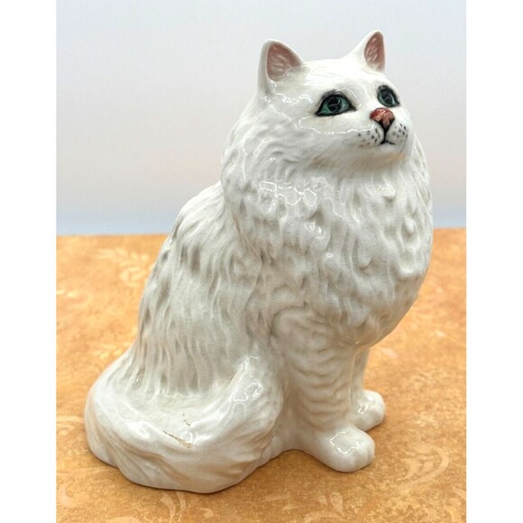 Beswick England Persian White Seated Cat Figurine #1880 Albert Hallam 5.25"h VTG - Picture 7 of 16